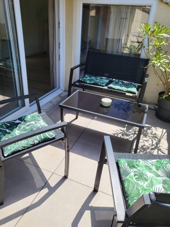 La Dolce Vita Nimoise Terrasse 100 M Des Arenes Nîmes Eksteriør billede