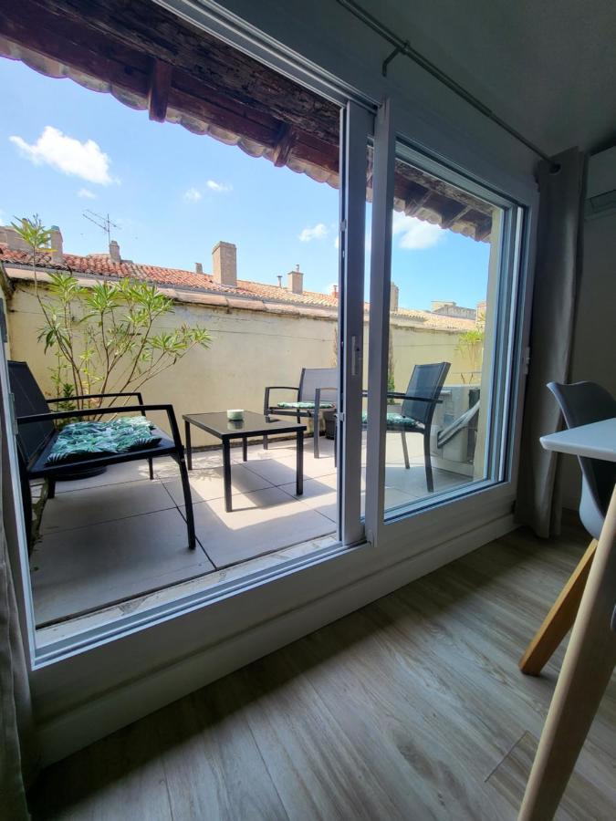 La Dolce Vita Nimoise Terrasse 100 M Des Arenes Nîmes Eksteriør billede